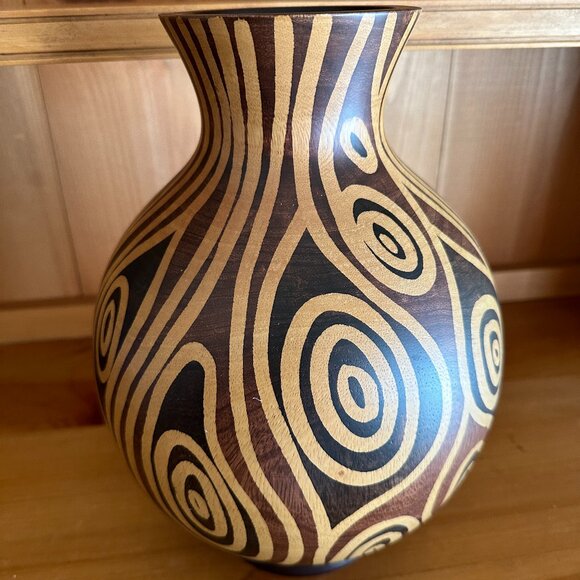 VTG Wooden Global Design Vase 12 in Tall X 10 in Wide X 4.25 in Top Diameter - Picture 3 of 5